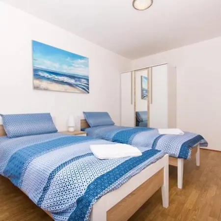 Apartmani Suker